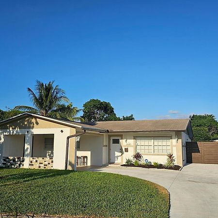 Sunny Goldie Lauderdale Lakes Luaran gambar